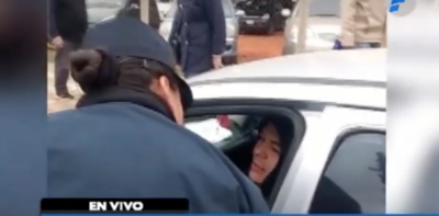 HOY / Recién nacido fue dejado encerrado en el auto durante una hora