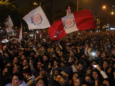 Locura en Perú por la clasificación a la final de la Copa América