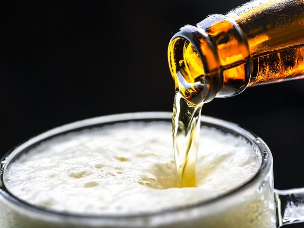Bajan los precios de la cerveza: Inédita decisión para dinamizar la economía