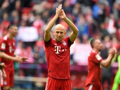 Arjen Robben anuncia su retiro
