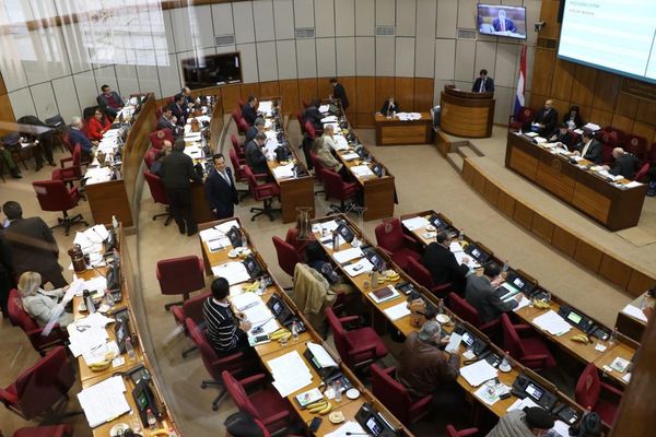 Sesiones en el Senado seguirán siendo los jueves