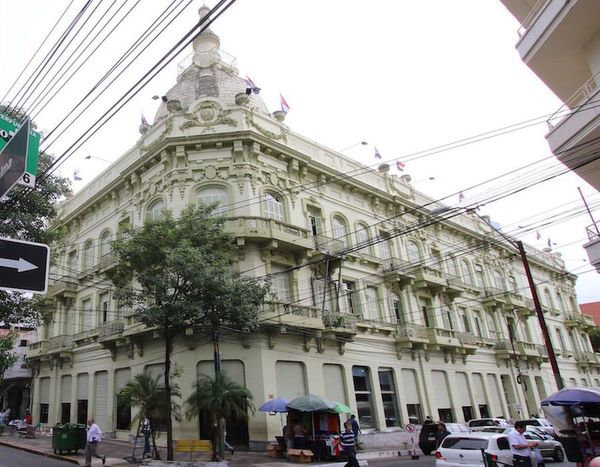 Hacienda oxigena arcas de Municipios y Gobernaciones
