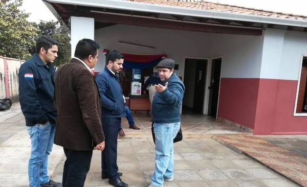 HOY / Pillan a agente fiscal pidiendo 80 millones para "cocinar" un caso, pesquisa habla de coima
