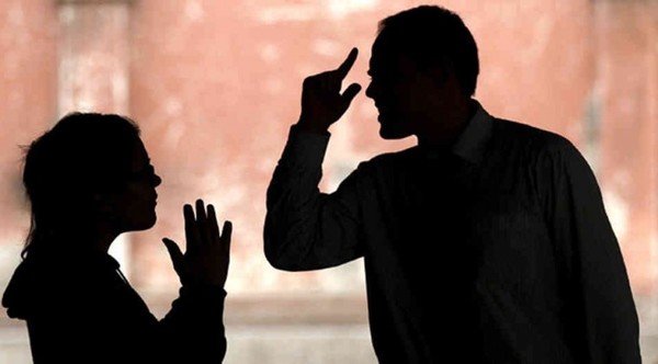 Violencia familiar no incluye a amantes, exparejas y gays, según fiscala adjunta