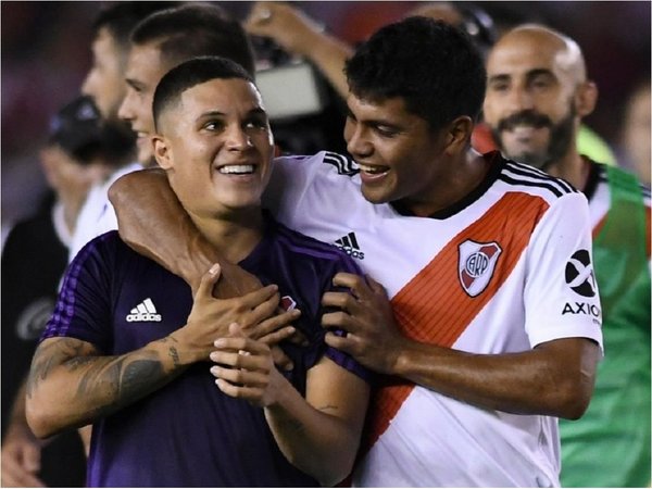 Los jugadores de River Plate que toman tereré