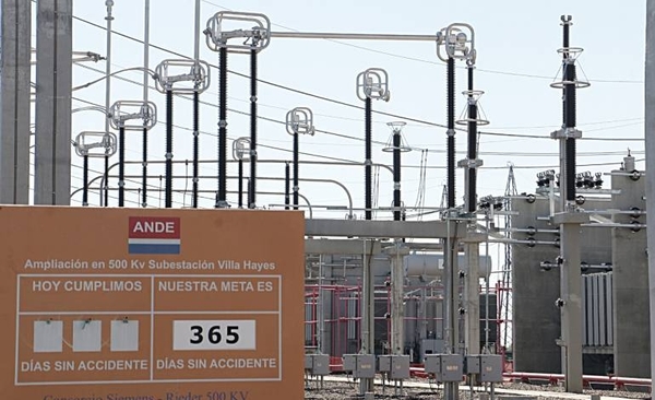 HOY / Promesa: en 48 meses hacer  2 líneas de 500 Kv para traer  triple de energía de Itaipú