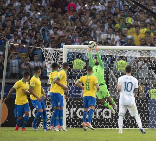 Brasil empieza a preparar la final ante Perú con cuatro bajas » Ñanduti