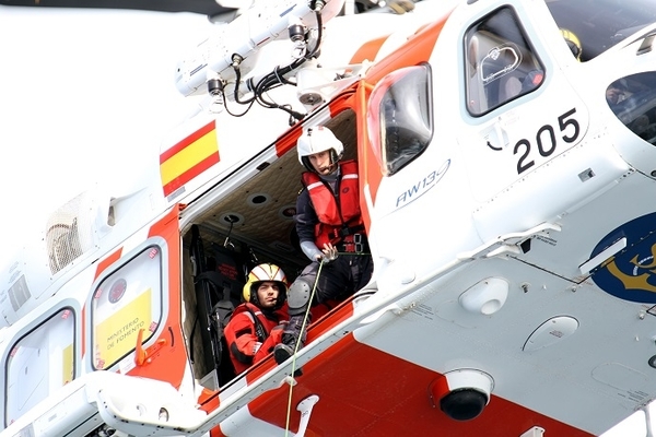 Rescataron a 7 nenes que estaban a la deriva en mar abierto » Ñanduti