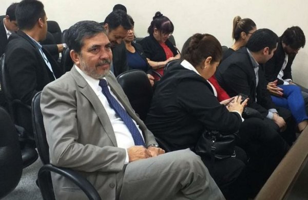 Confirman que excontralor seguirá preso en Viñas Cué » Ñanduti