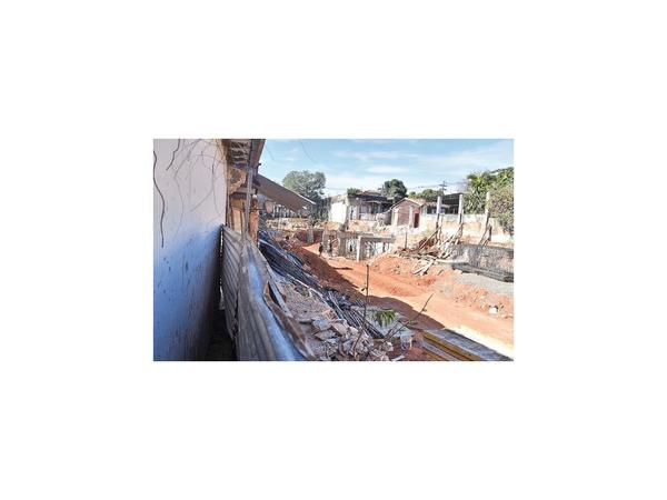 Advierten que obra puede ocasionar otros derrumbes y piden más control