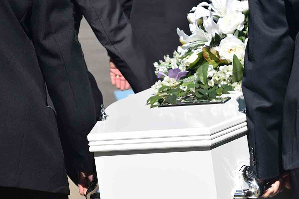 Declararon muerto a un hombre y antes de enterrarlo se despertó » Ñanduti