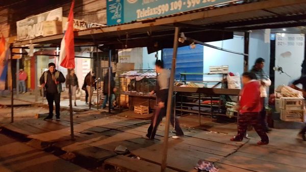 Mercado: Creen que se podrá liberar las calles pero a mediano plazo | San Lorenzo Py