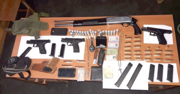 Apresaron a  un comerciante por amenaza