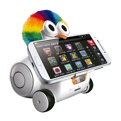 Capacitarán a 2.000 niños sobre computación y robots