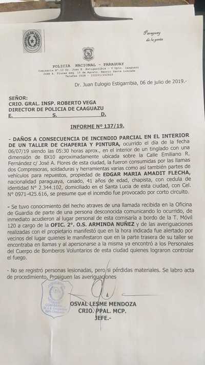 Incendio consume totalmente un taller en Campo 9