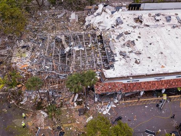 Varios heridos en explosión en un centro comercial del sur de Florida
