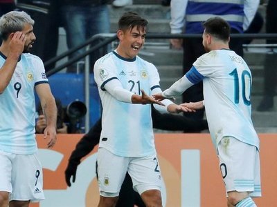Argentina vence la provocación y logra el tercer puesto con Messi expulsado