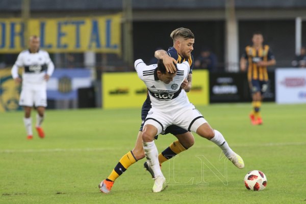 Por penales, Olimpia venció a Rosario Central