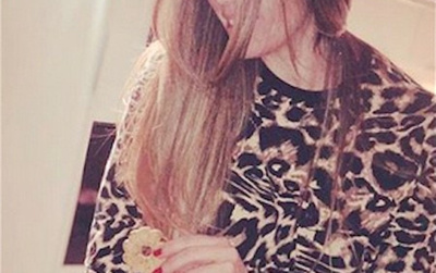 Lore mostró su camisón de leopardo