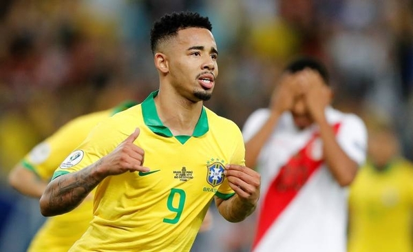 HOY / Gabriel Jesus en el último instante pone en ventaja a Brasil al descanso