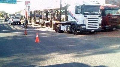 Cigüeñeros defienden importación de automóviles usados - Nacionales - ABC Color