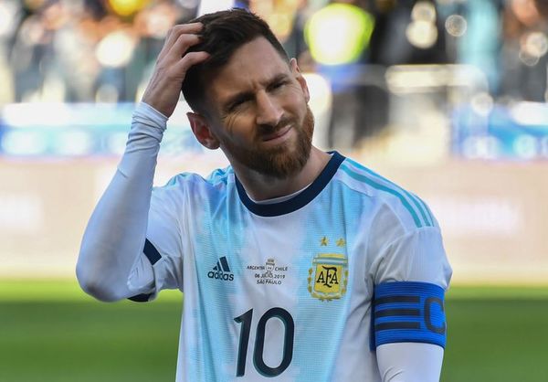 Messi a lo Maradona despierta polémica - Fútbol - ABC Color