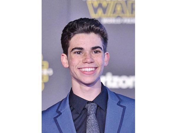 A los 20 años muere el actor Cameron Boyce