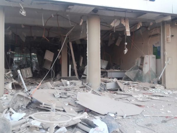 Otra vez: Una banda neutraliza a policías y sitia toda una ciudad