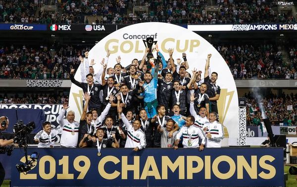 México y el “Tata” reinan en la Copa de Oro - Fútbol - ABC Color
