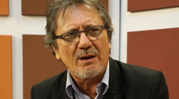 Embargan un canal de TV por una deuda de G. 250 millones a periodista