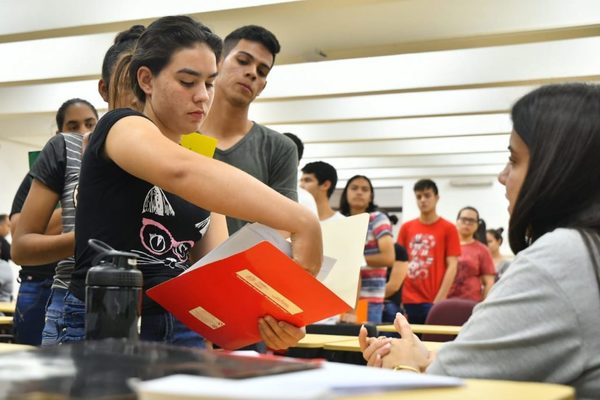 Formalizan a los que trabajan menos de 40 horas a la semana | Noticias Paraguay