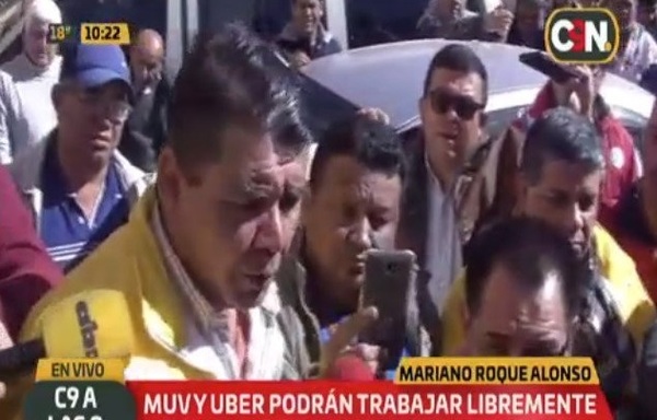 Roque Alonso: Concejales reculan y taxistas amenazan