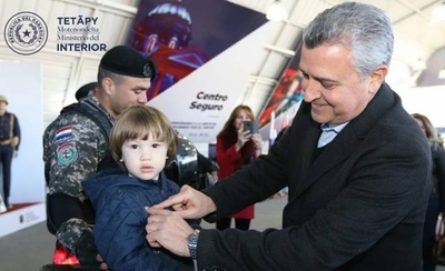 HOY / Primero cortaron recursos para Linces, ahora hacen marketing con ellos: "Cambié de opinión" dice ministro