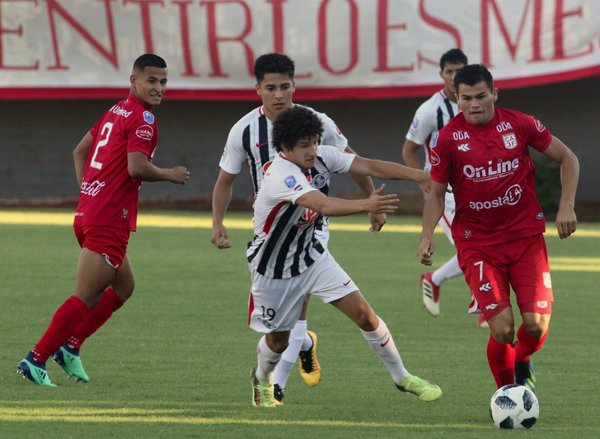 Libertad negocia con el PSG