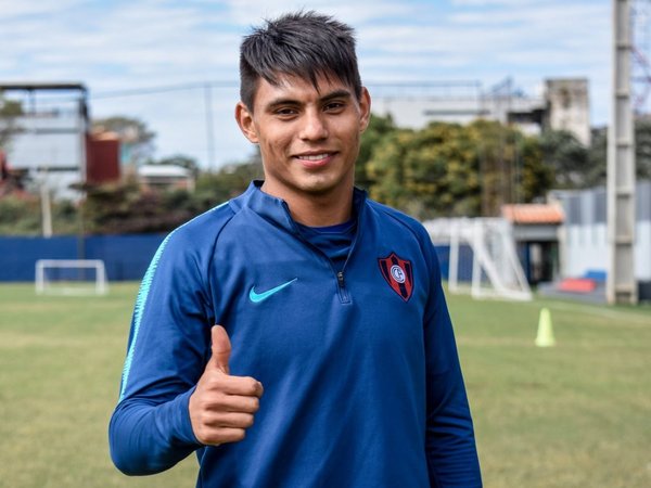 Cerro Porteño celebra el reconocimiento a Arzamendia