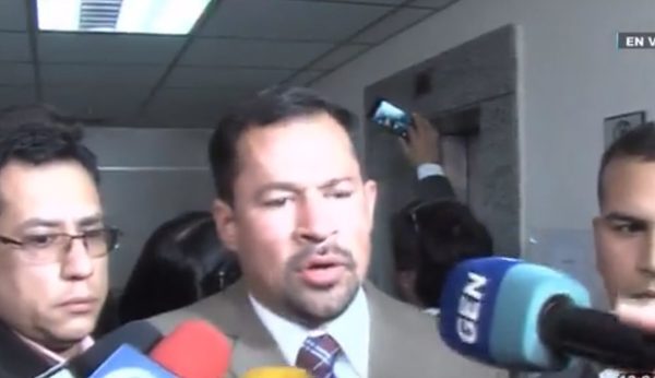 Quintana abandona Viñas Cué