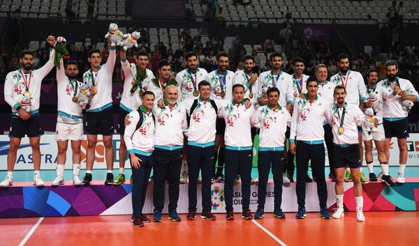 Irán protesta por 'detención' de su selección de voleibol en Chicago