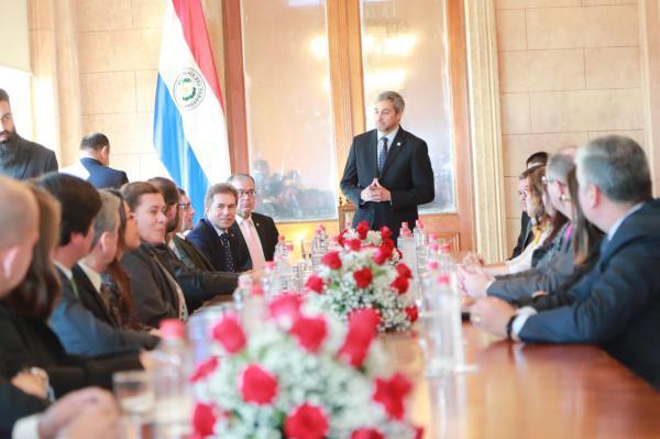 Presidente  reconoce esfuerzo de negociadores de Paraguay en acuerdo Mercosur-Unión Europea