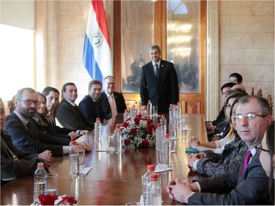 Mario Abdo realza labor de equipo que culminó negociaciones con UE