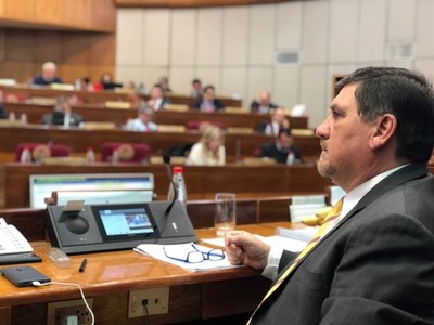 Blas Llano cree en el diálogo para lograr la unidad en el liberalismo - Radio 1000 AM