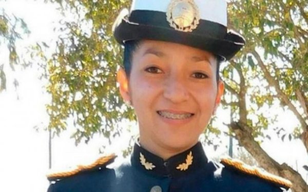 Obligaron a una cadete a bañarse con agua fría y murió