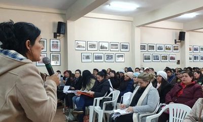 Capacitan a docentes para concursos públicos de oposición