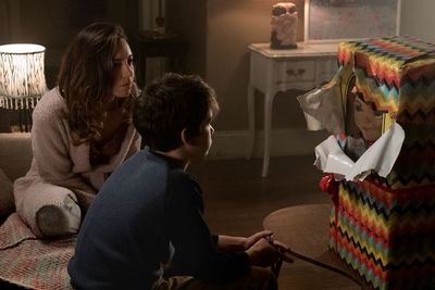 Aubrey Plaza contra Chucky: “El terror es una liberación que necesitamos” - Cine y TV - ABC Color