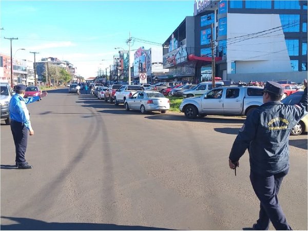 Masivo movimiento de turistas argentinos en Encarnación