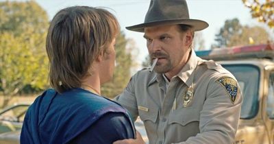 Neflix eliminará escenas con tabaco tras críticas por su uso en Stranger Things » Ñanduti