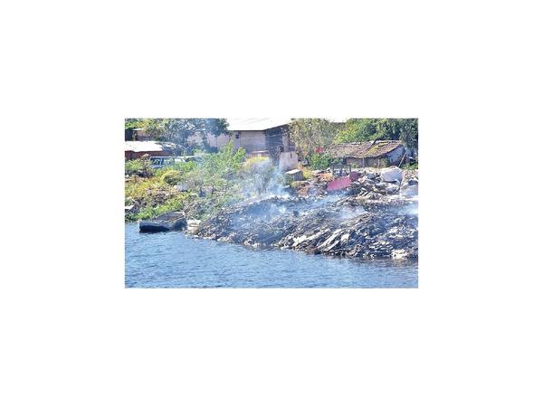Inmundicia rebasa la capacidad municipal