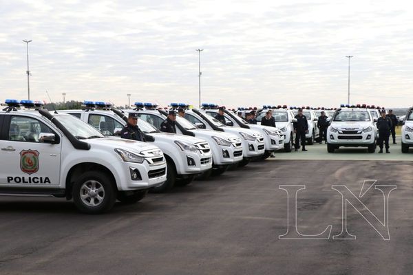 Entregan 50 nuevas patrulleras ante posible reacción del crimen organizado