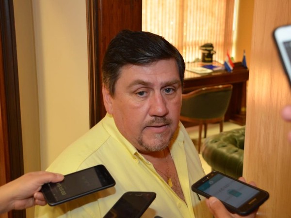 La FTC debe seguir operando, según el titular del Poder Legislativo - Radio 1000 AM