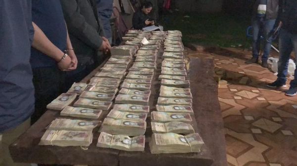 Reaparecen billetes venezolanos - Nacionales - ABC Color
