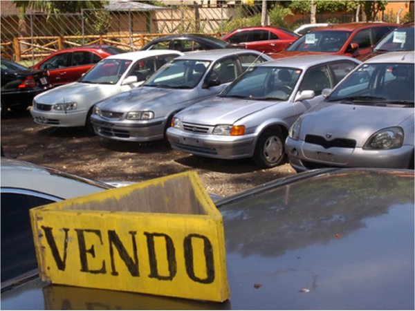 Importador de usados: El consumidor paraguayo elige autos vía Chile